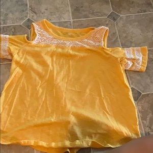 tee shirt